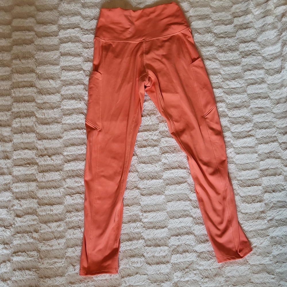 EVER Butter Soft Side Pocket Yoga